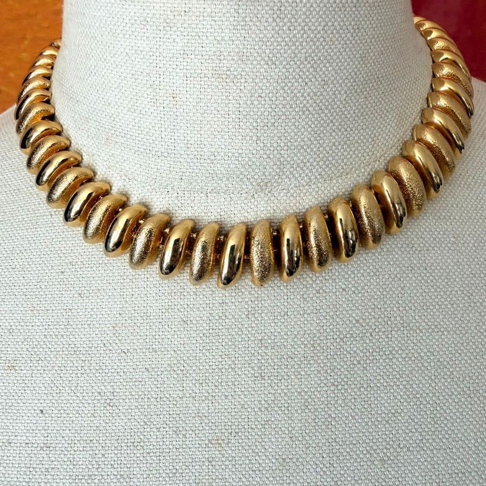 Vintage  Gold Tone Textured Statement Collar Necklace